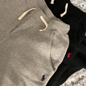 BLACK & GREY POLO SWEATS (BOYS) SIZE S